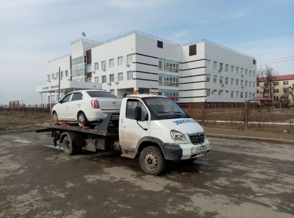 Услуги эвакуатор сьезжающей платформой БУРНЫЙ