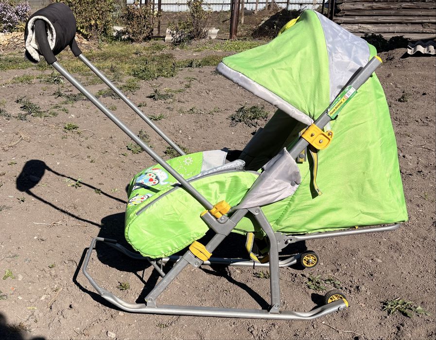 Продам зимние санки