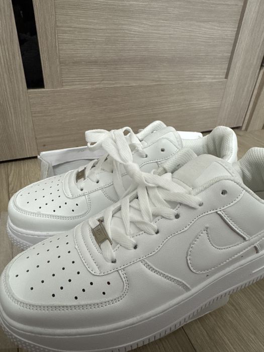 Кроссовки Nike Air Force 1