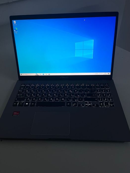 Ноутбук Асус