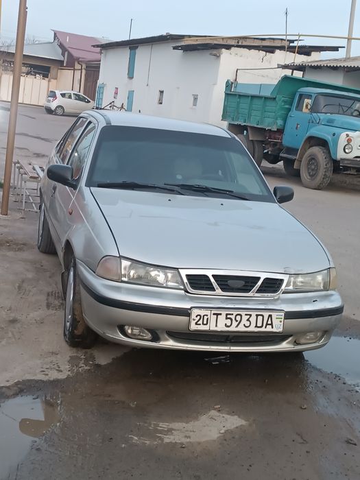 Nexia 1 . 2007 yil dons tranblo'r.Hadavoy mator zo'r.