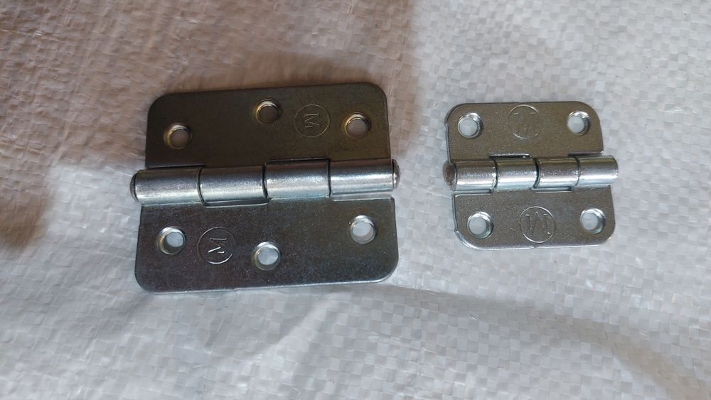 Продам навесы дверные, гаражные.