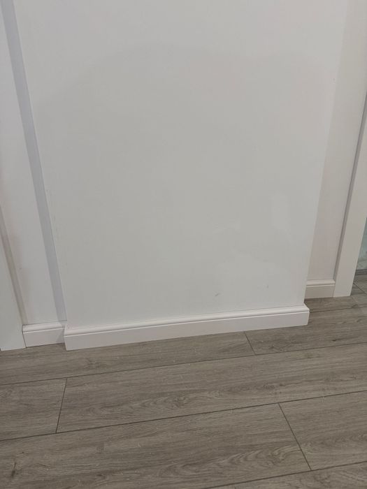 Montaj parchet și plintă.