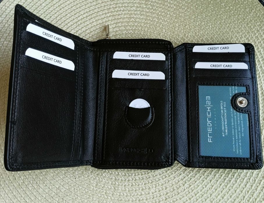Friedrich Lederwaren GmbH, Германия - дамско портмоне от естествена кожа с RFID защота в черно