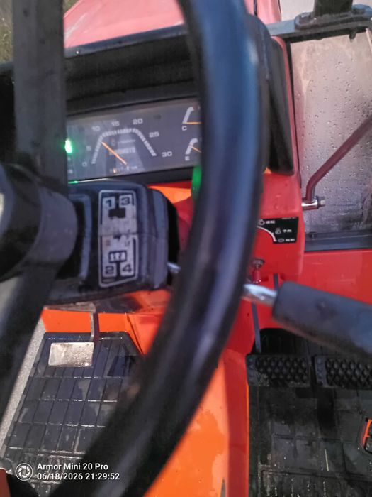 Трактор Hinomoto N249 4x4 с инвентар