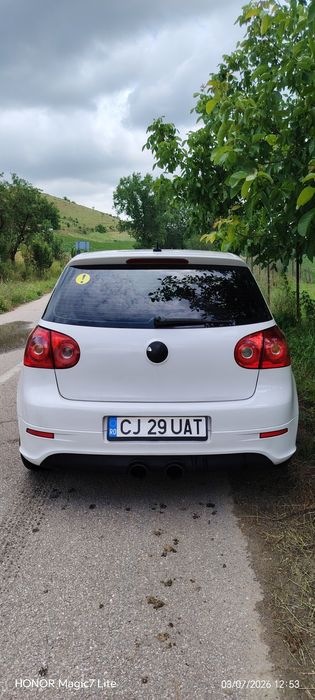 VOLKSWAGEN Golf 2004 — imagine 2