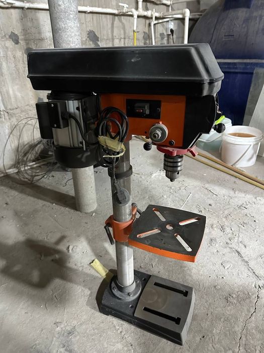 Сверлильный станок LUXTER 10 дюймов DP161001 - НОВЫЙ