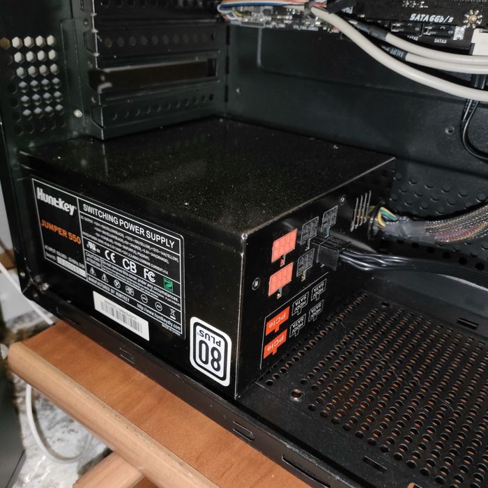 Blokpitaniya 700w va 550w yarim Modulniy