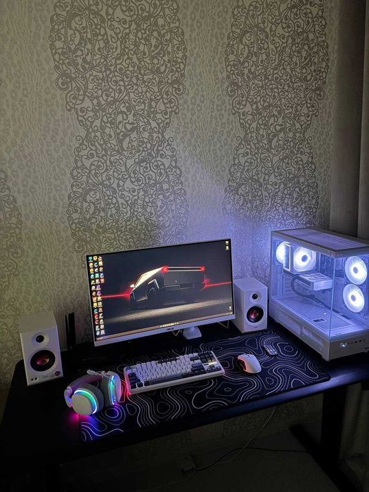 Белый игровой ПК Manli RTX 5060 Ti 16GB / i5-14400F / монитор 300Hz