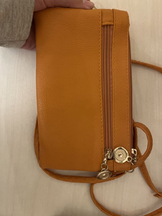 Сумка оранжевая