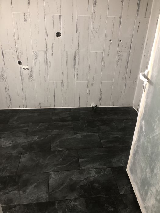 Echipa serioasa executam amenajări interioare