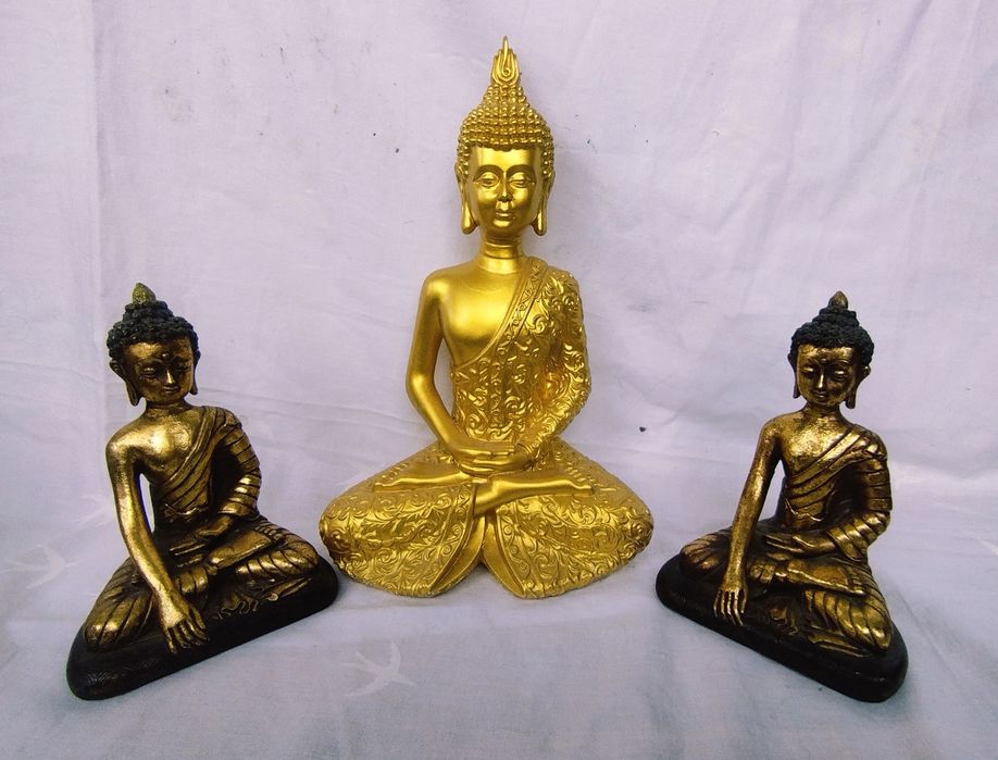 Trei figurine Zeul Budha, din rășină acrilică, Colectia Juliana.