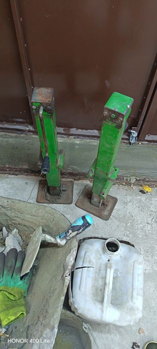 Домкрат Джоновский