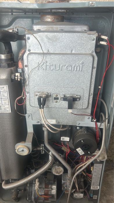 Котел Kiturami в отличном состоянии
