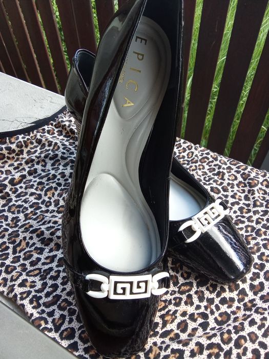 Pantofi dama  noi 350 lei