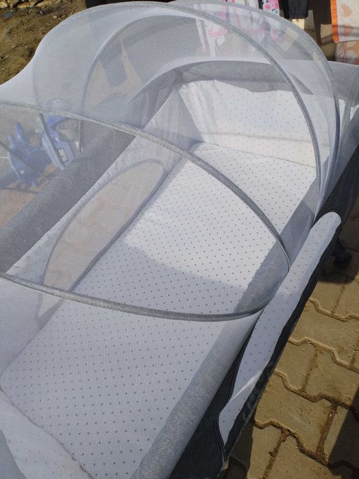 Продам манеж детскую