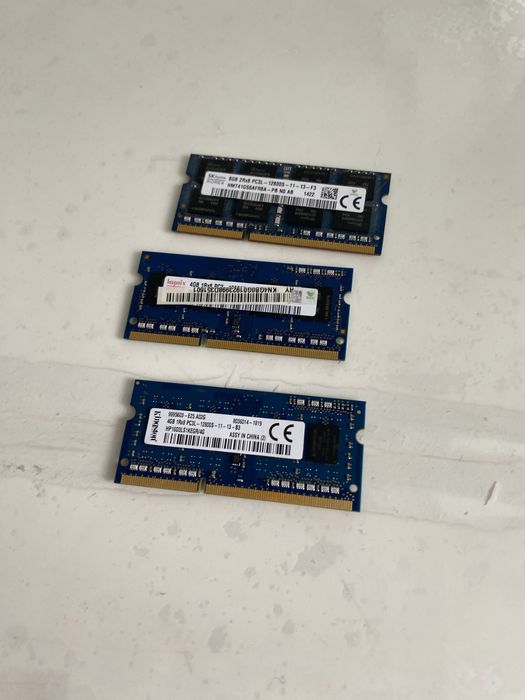 Лот запчастей для ноутбуков