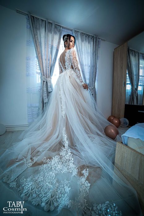 Rochie mireasa Oksana Mukha