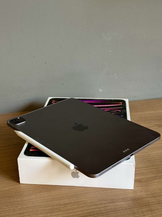 iPad Pro 11” 4th Gen (M2), 256GB