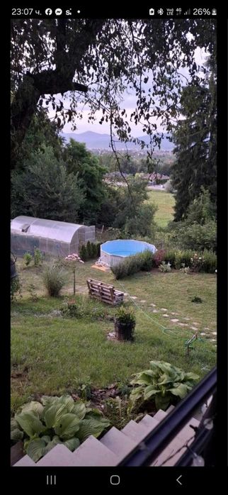 Продавам двуетажна къща