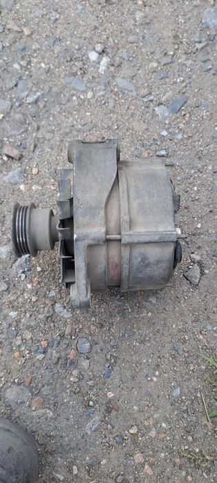 Запчвсти на ауди б 4