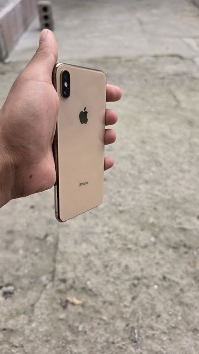Iphone XS Max sotiladi