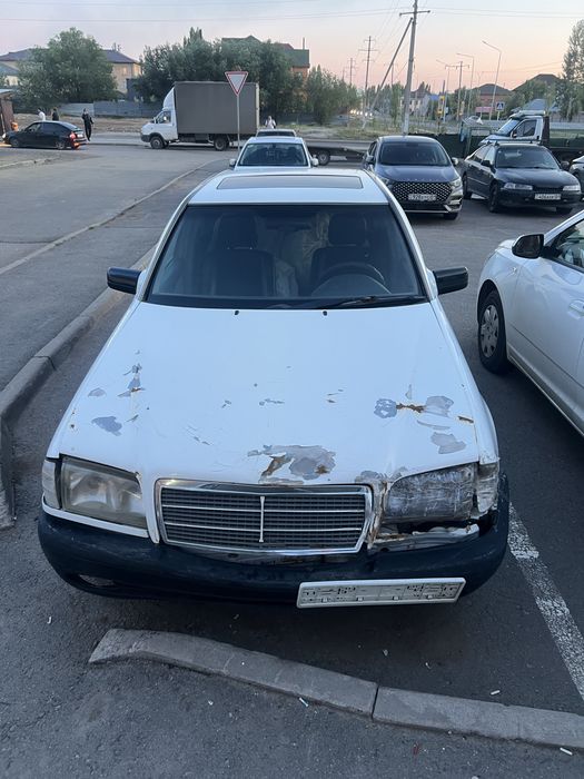 Mercedes Benz C220 W202 Мерседес Ц220 кузов 202