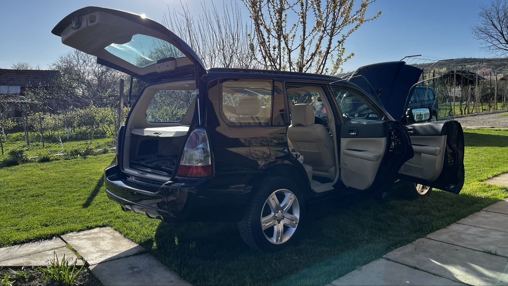 Subaru Forester XT 2.5 Turbo AWD