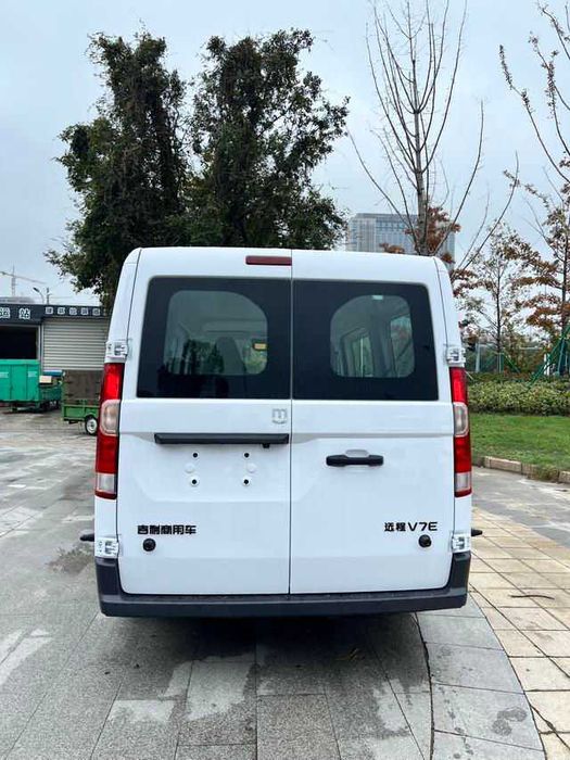 Geely Farizon V7E :Yangi elektr mini avtobus! 370 km masofa!