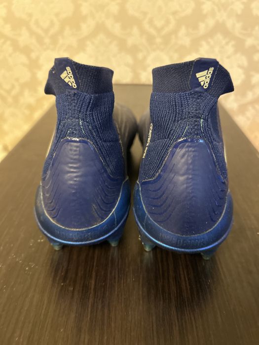 Ghete de fotbal adidas PREDATOR 18+ SG