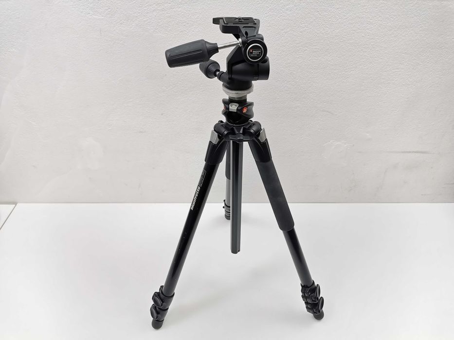 Manfrotto 055XPROB + Manfrotto 804RC2 статив за фотоапарат
