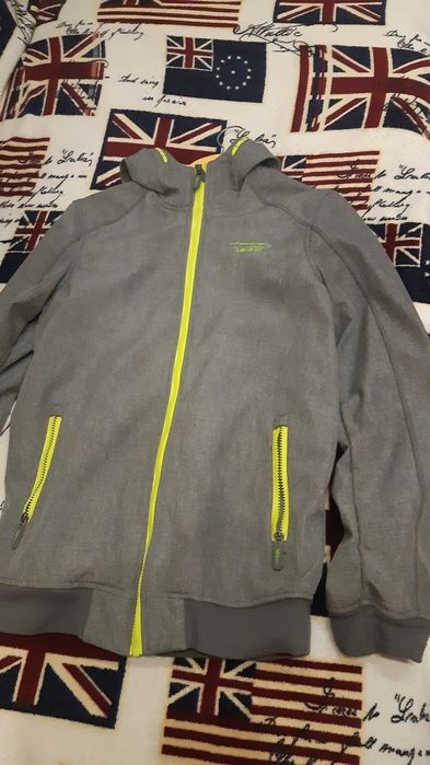 Geaca impermeabila pt.baieti