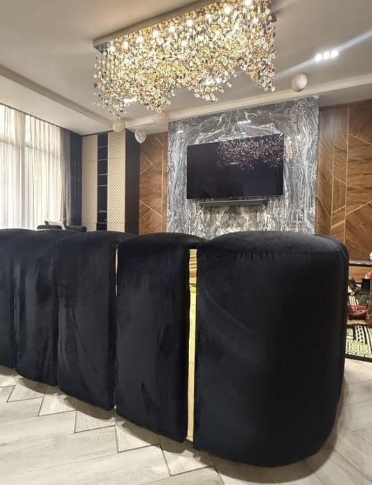 Продам дизайнерский диван