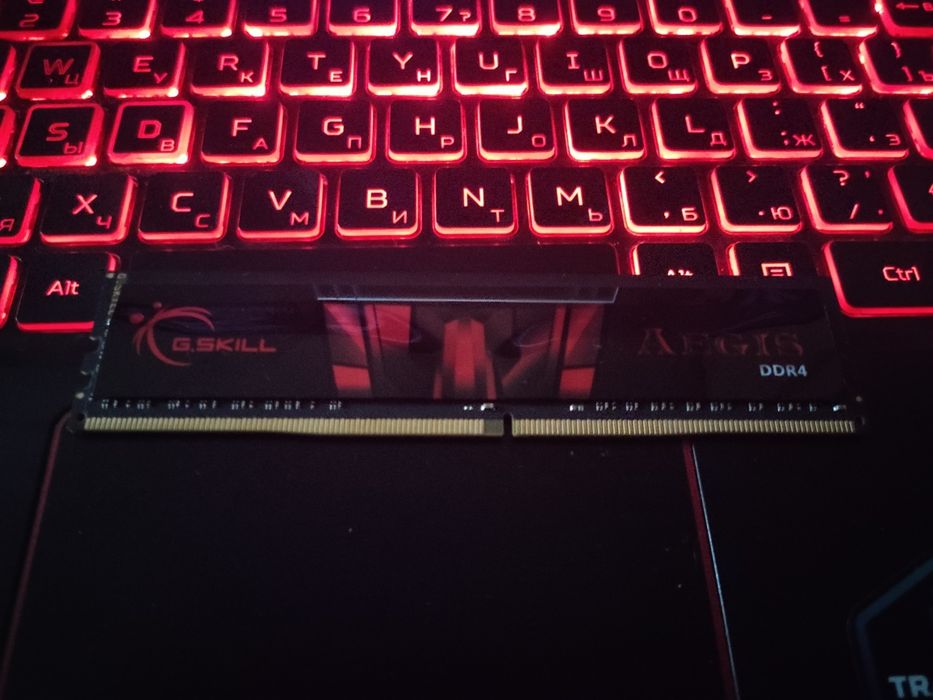 плашка оперативки ddr4
