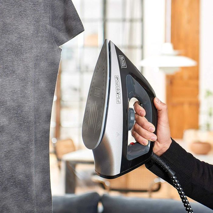 Парогенераторa станция Black&Decker BXSS2200E, Парна ютия, 2200W