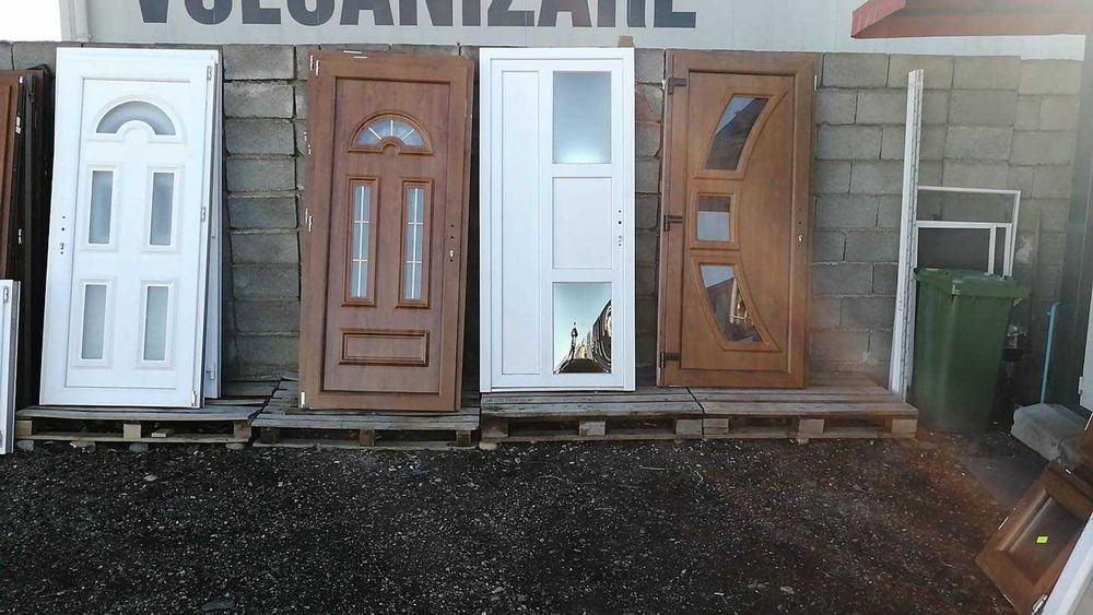 Uși panel decorativ