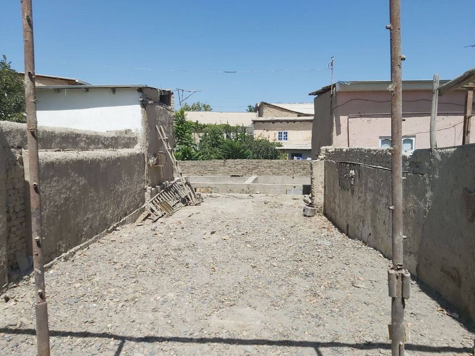 Ховли сотилади Косим Шейх