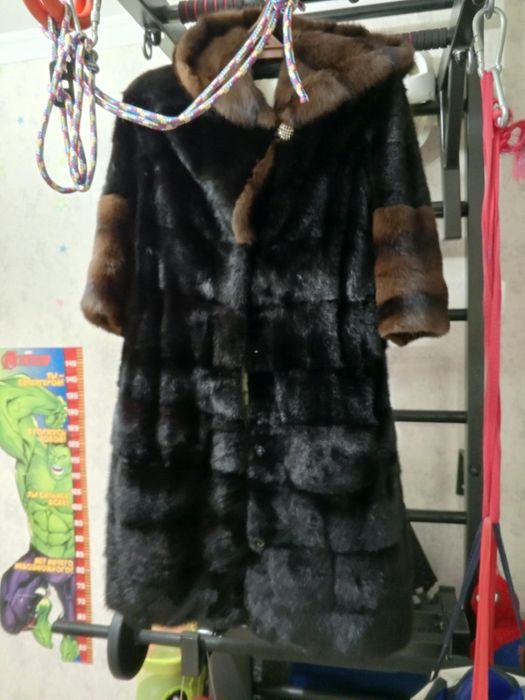 Продам шубу норка