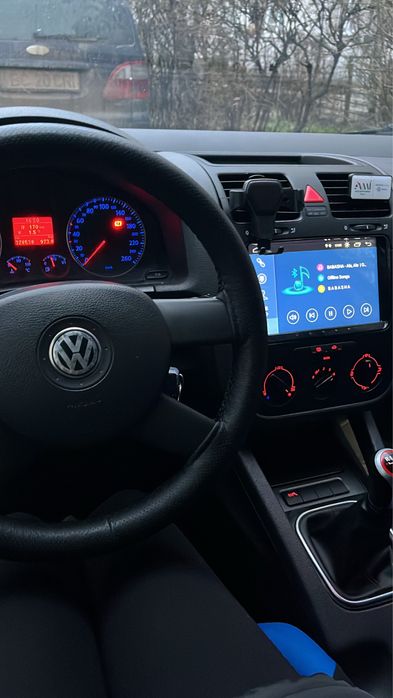 VOLKSWAGEN Golf 2004 — imagine 4