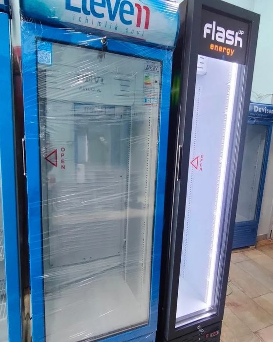 Новые фирменные витринные холодильники DEVI.