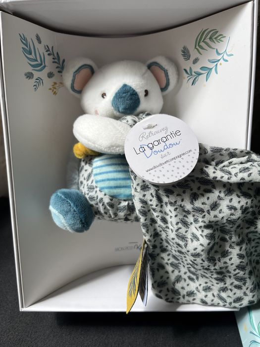 Малка,Прерасна френска бебешка играчка за гушкане  Doudou et Compagnie