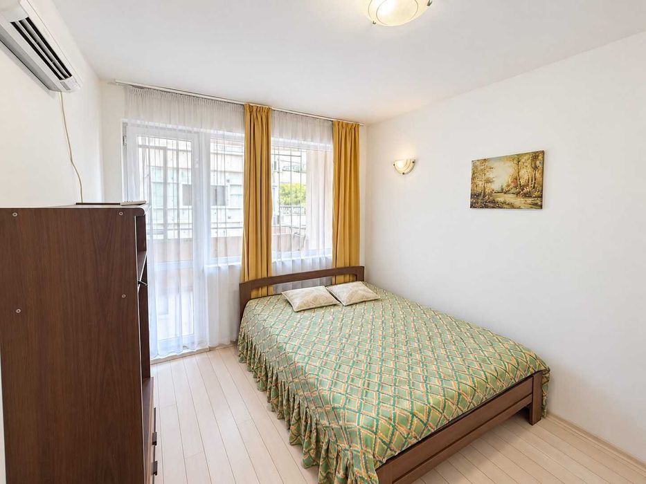 Дава се под наем Двустаен апартамент в Пловдив, Център - 45 кв.м за 360 € - Снимка #1