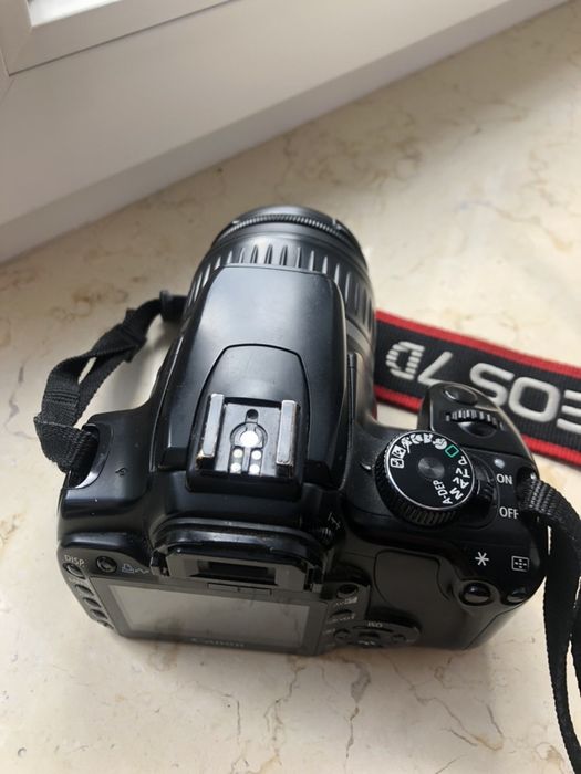 Камера Canon EOS 400D