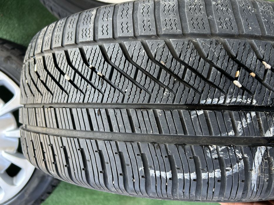 5х112 17 оргинални mercedes ET 38 със зимни гуми