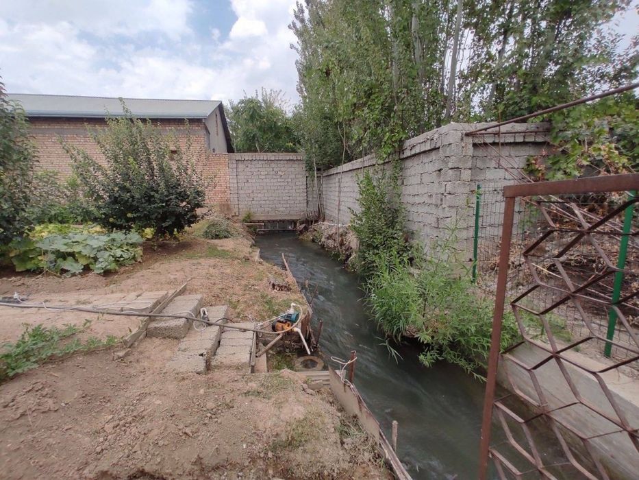 Продажа Дом участок Кибрайский район Дархон махаля 7 соток 8 комнат