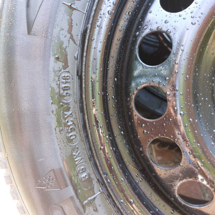 Vand set 4x roti jenti tabla si anvelope iarna BF Goodrich 185/65 R15