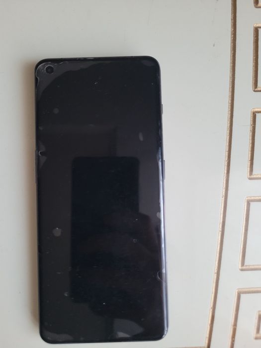 Продам OnePlus 11 16/512