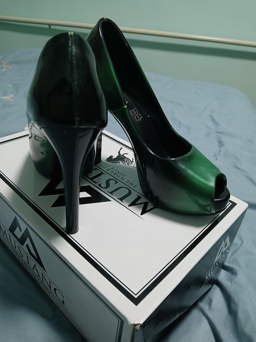 женские высокие каблуки