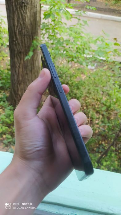 Телефон Xiaomi redmi 12