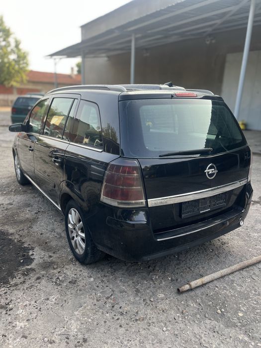 Opel Zafira b 1.9cdti 150ks na chasti Опел Зафира на части